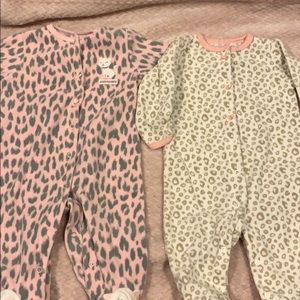 Lot of 2 Carters fleece footed pajamas leopard